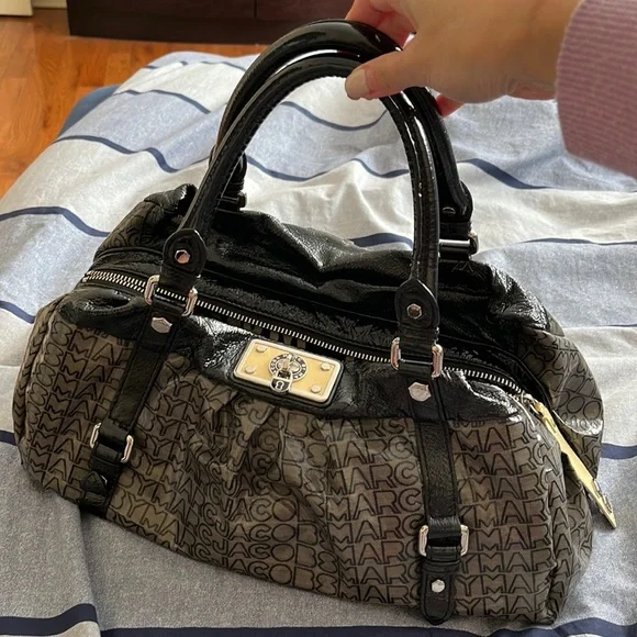 Marc by Marc Jacobs Handbag - Picture 1 of 10